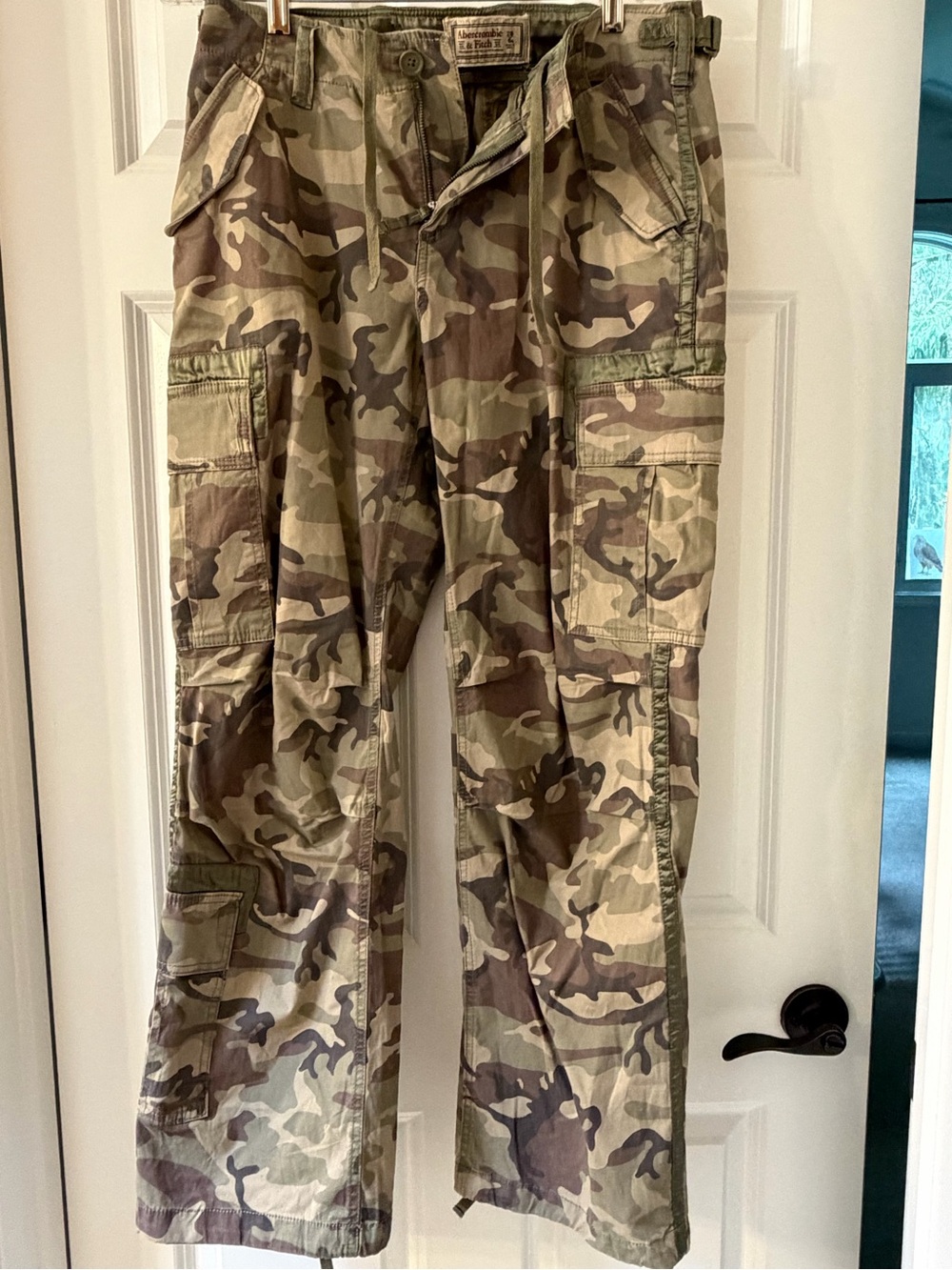 Abercrombie & Fitch Women’s Wide-Leg Camo Cargo Pants - Olive & Brown